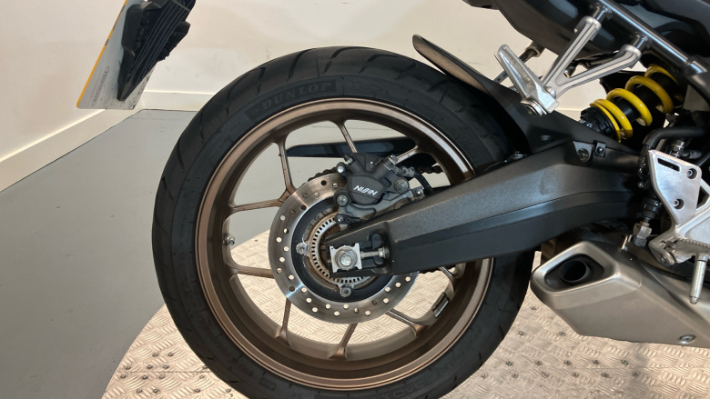 Honda CB650RA (22MY)